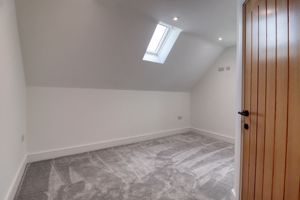 Bedroom- click for photo gallery